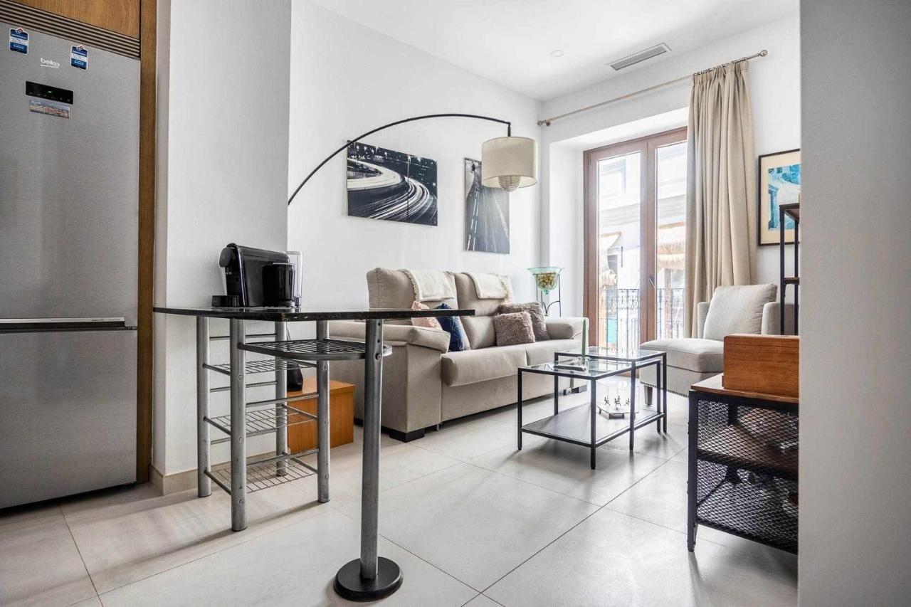Comfy Away - Apartamento Exclusivo Mercado De Triana Con Balcon إشبيلية المظهر الخارجي الصورة