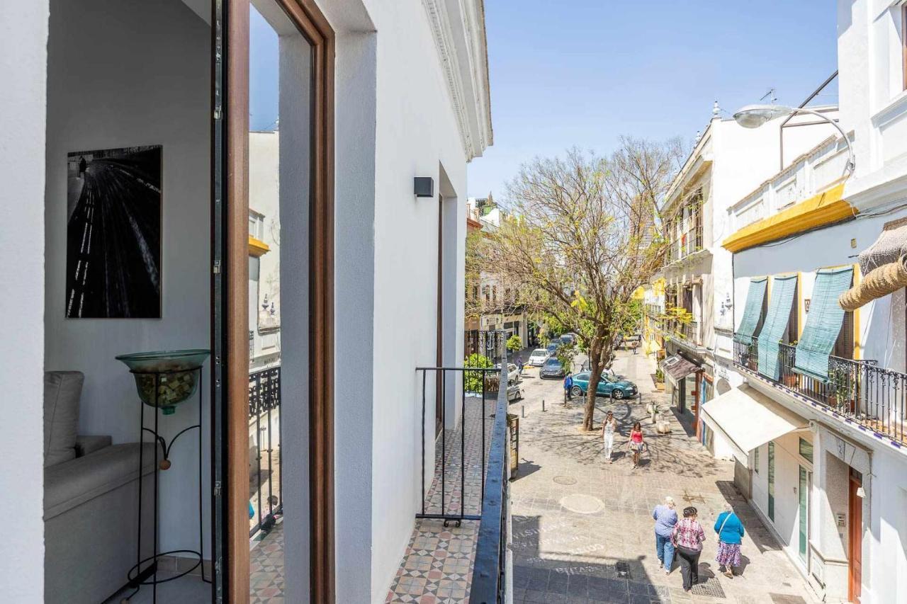 Comfy Away - Apartamento Exclusivo Mercado De Triana Con Balcon إشبيلية المظهر الخارجي الصورة