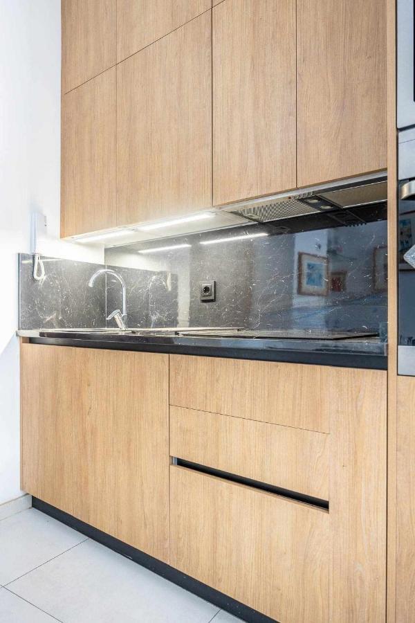 Comfy Away - Apartamento Exclusivo Mercado De Triana Con Balcon إشبيلية المظهر الخارجي الصورة