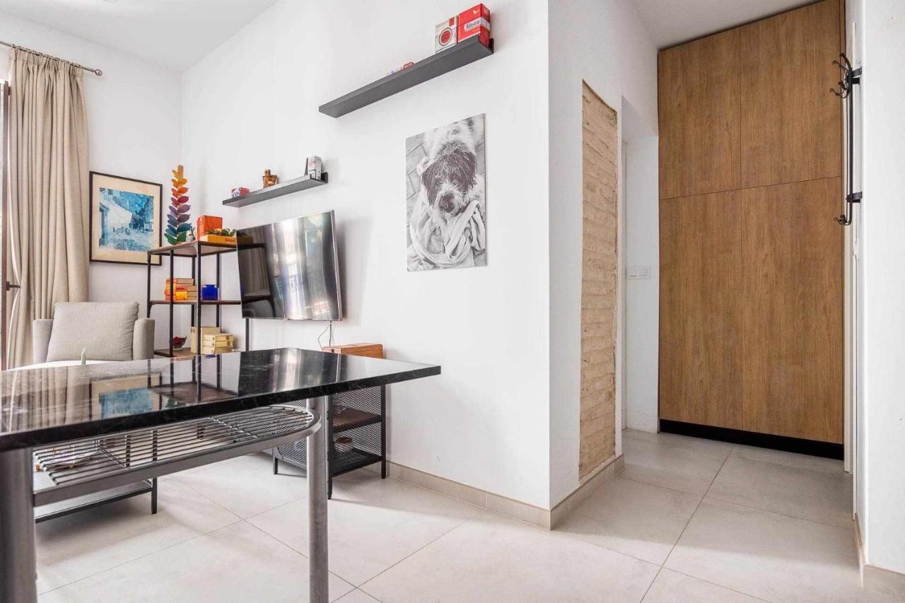 Comfy Away - Apartamento Exclusivo Mercado De Triana Con Balcon إشبيلية المظهر الخارجي الصورة