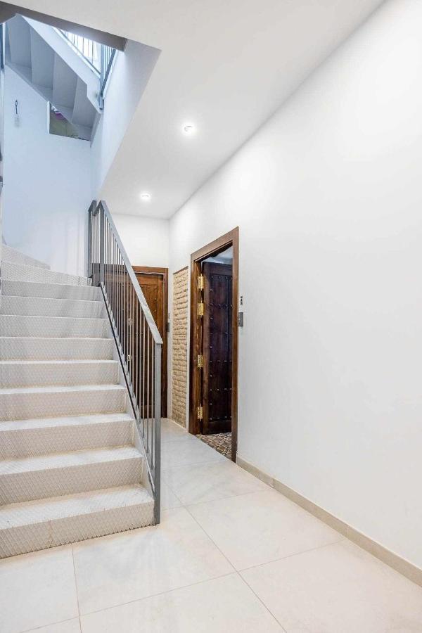 Comfy Away - Apartamento Exclusivo Mercado De Triana Con Balcon إشبيلية المظهر الخارجي الصورة